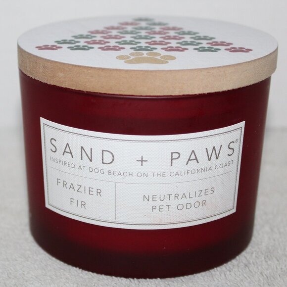 Sand & Paws Frazier Fir Scented Candle Neutralizes Pet Odor, Christmas Dog Theme - Picture 2 of 15